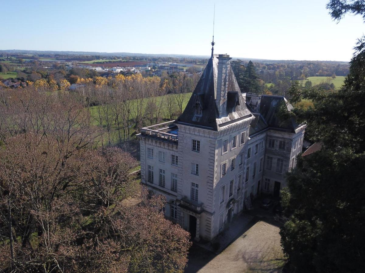 Château De Sur Bonnieure Couette-café *