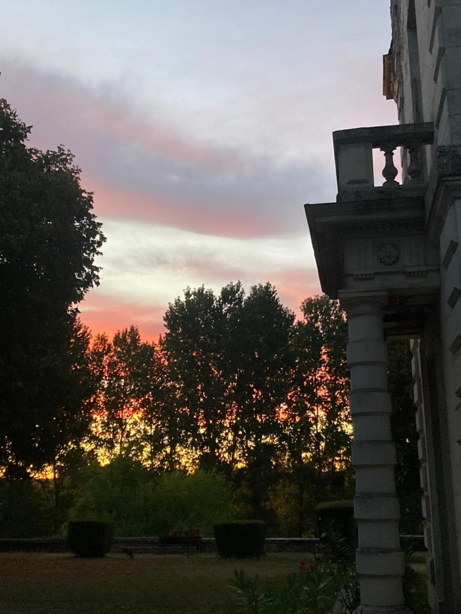 Château De Sur Bonnieure Couette-café Chasseneuil-sur-Bonnieure